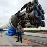 Представитель компании SpaceX